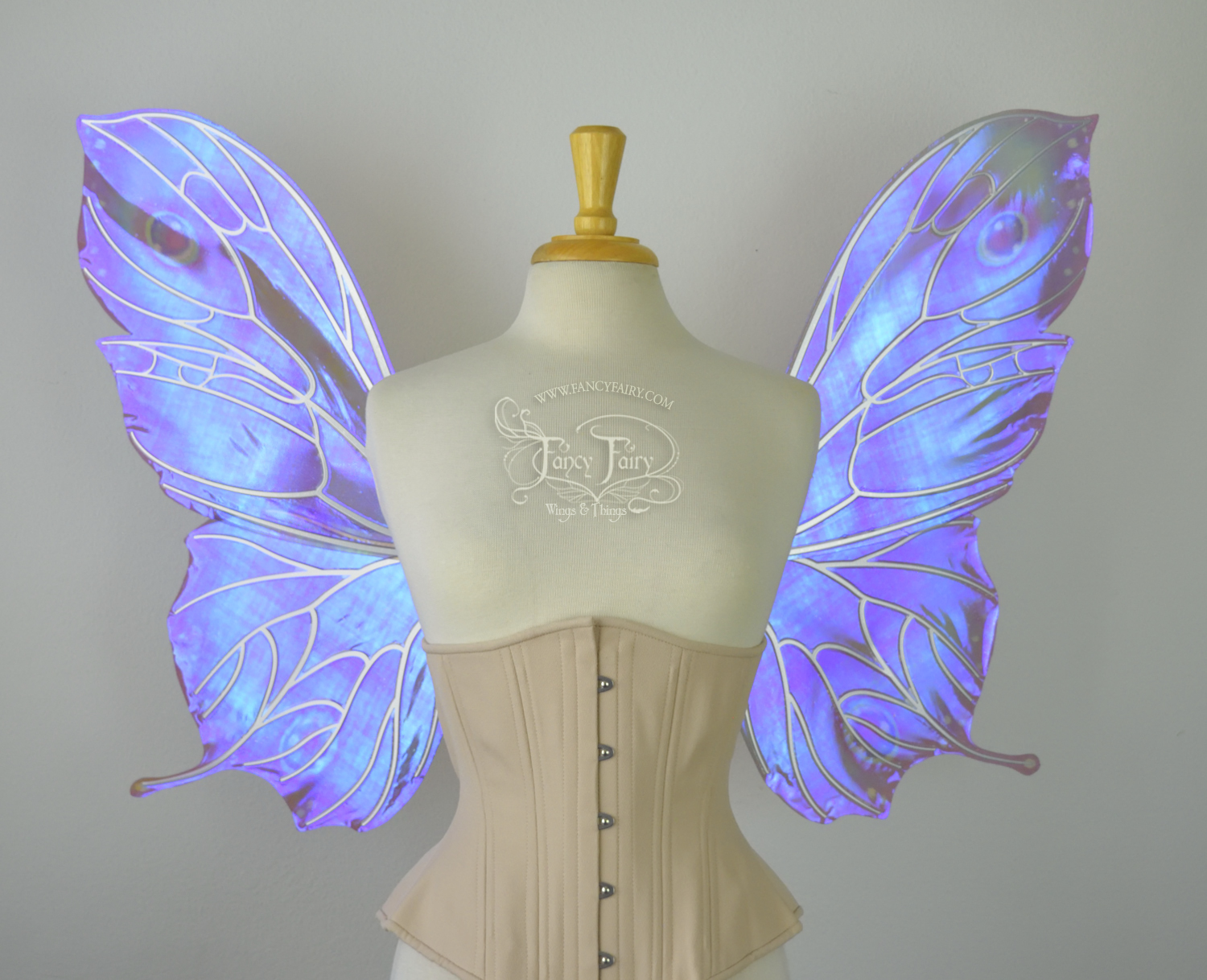 PansyOpalMothSlv_3607.png