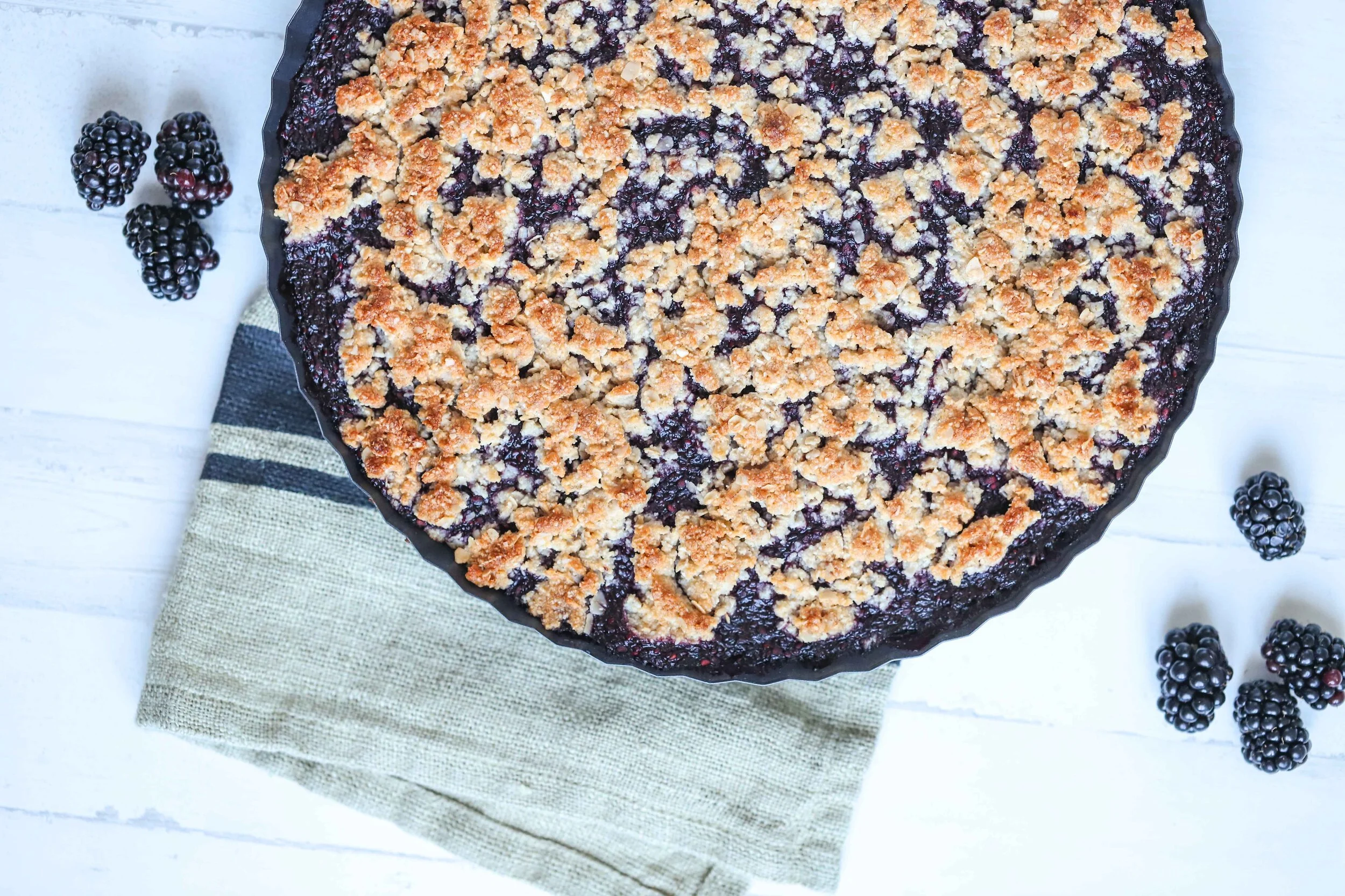 blackberry-crumble-1.jpg
