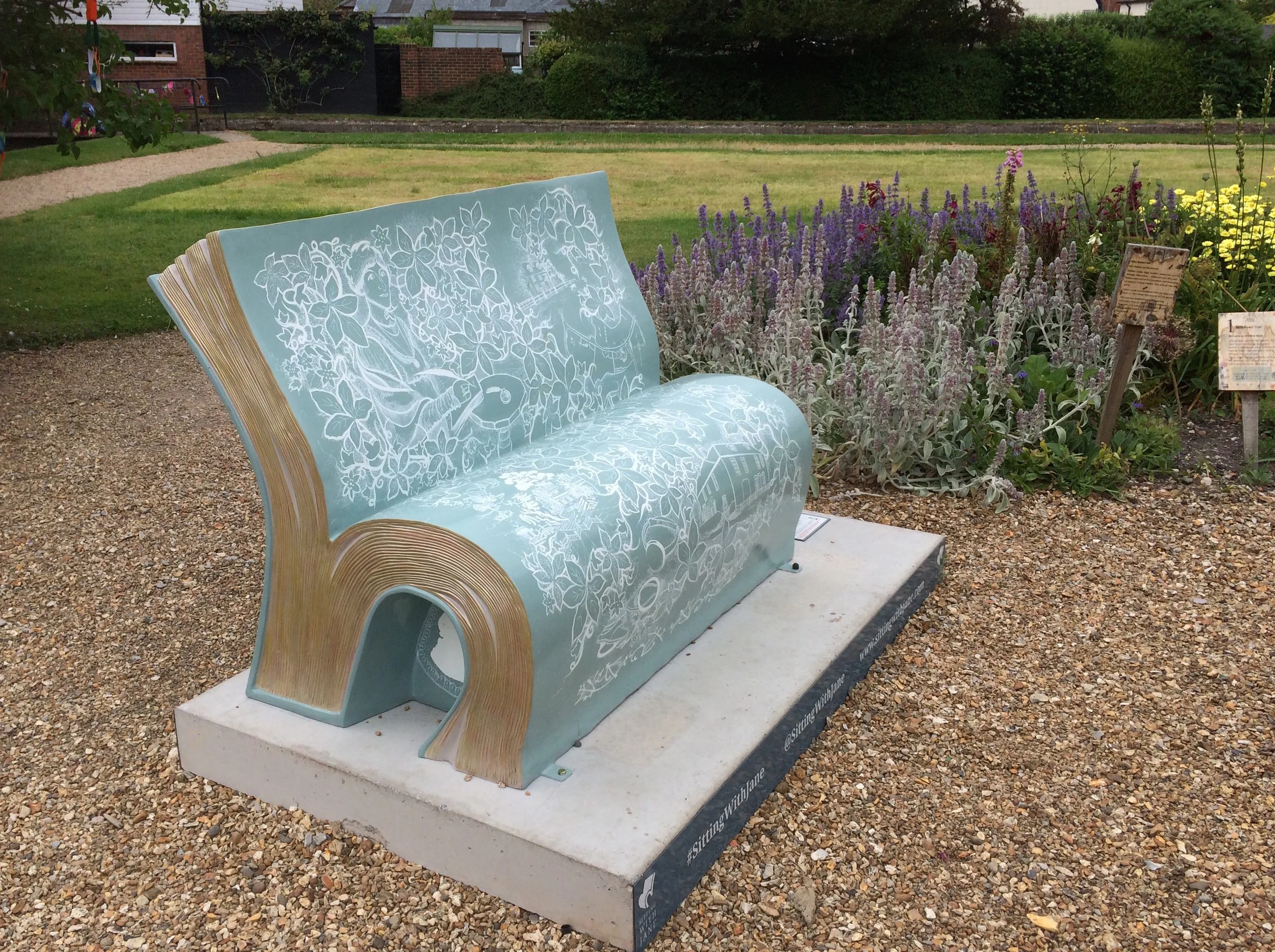 Issue 17: Sitting with Jane and Laughing with Lizzie!