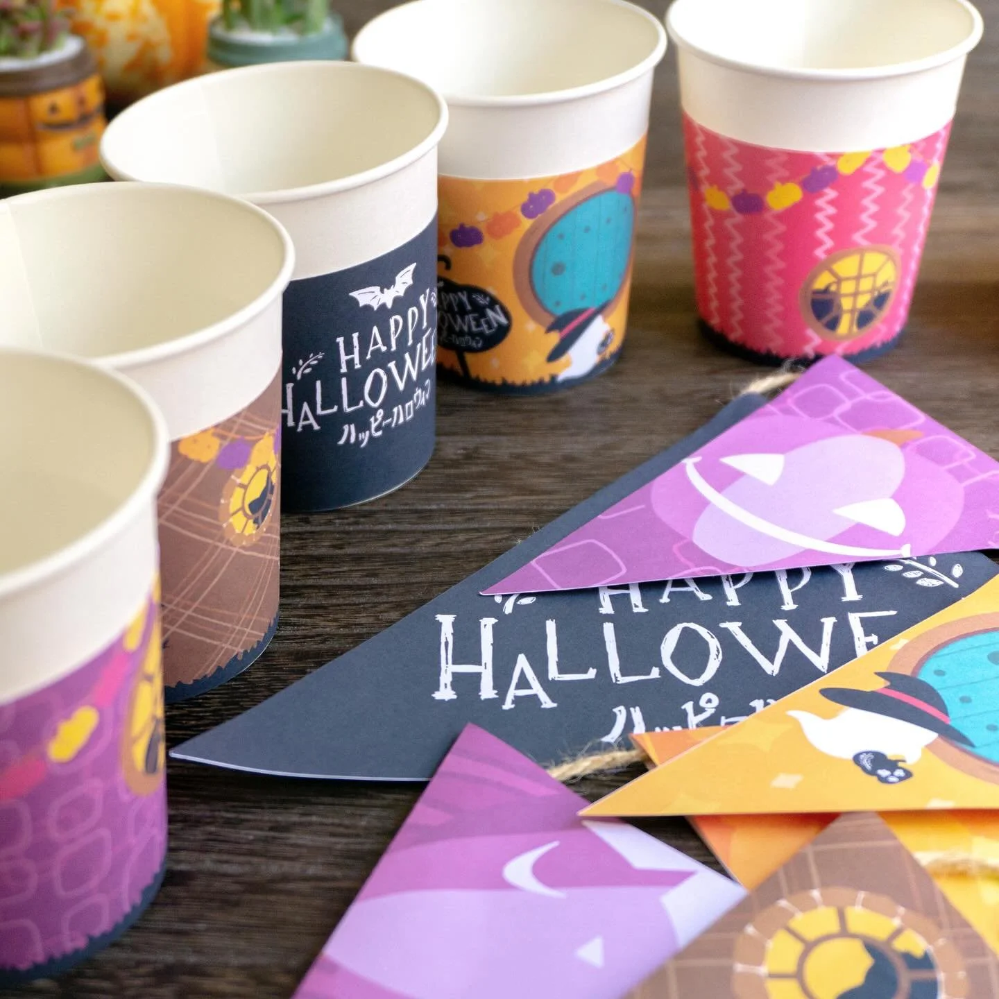 🎃🦇✨HAPPY HALLOWEEN✨🦇🎃
ガーランド、カップデコ、ピックなどなど
自宅でプリント、カットして
作って、飾って、ハロウィンを楽しんじゃおう！👻🕯️
🐈&zwj;⬛
https://www.irodori-baby.com/freegarland
🐈&zwj;⬛
#irodori_baby #フリーガーランド