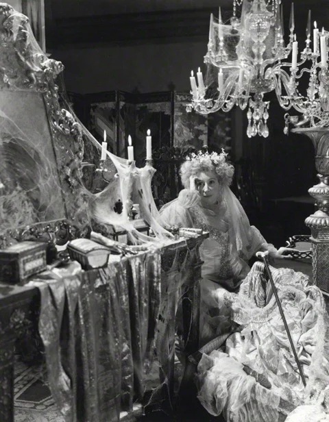 Miss Havisham . . . the true matriarch of Floragraphica?