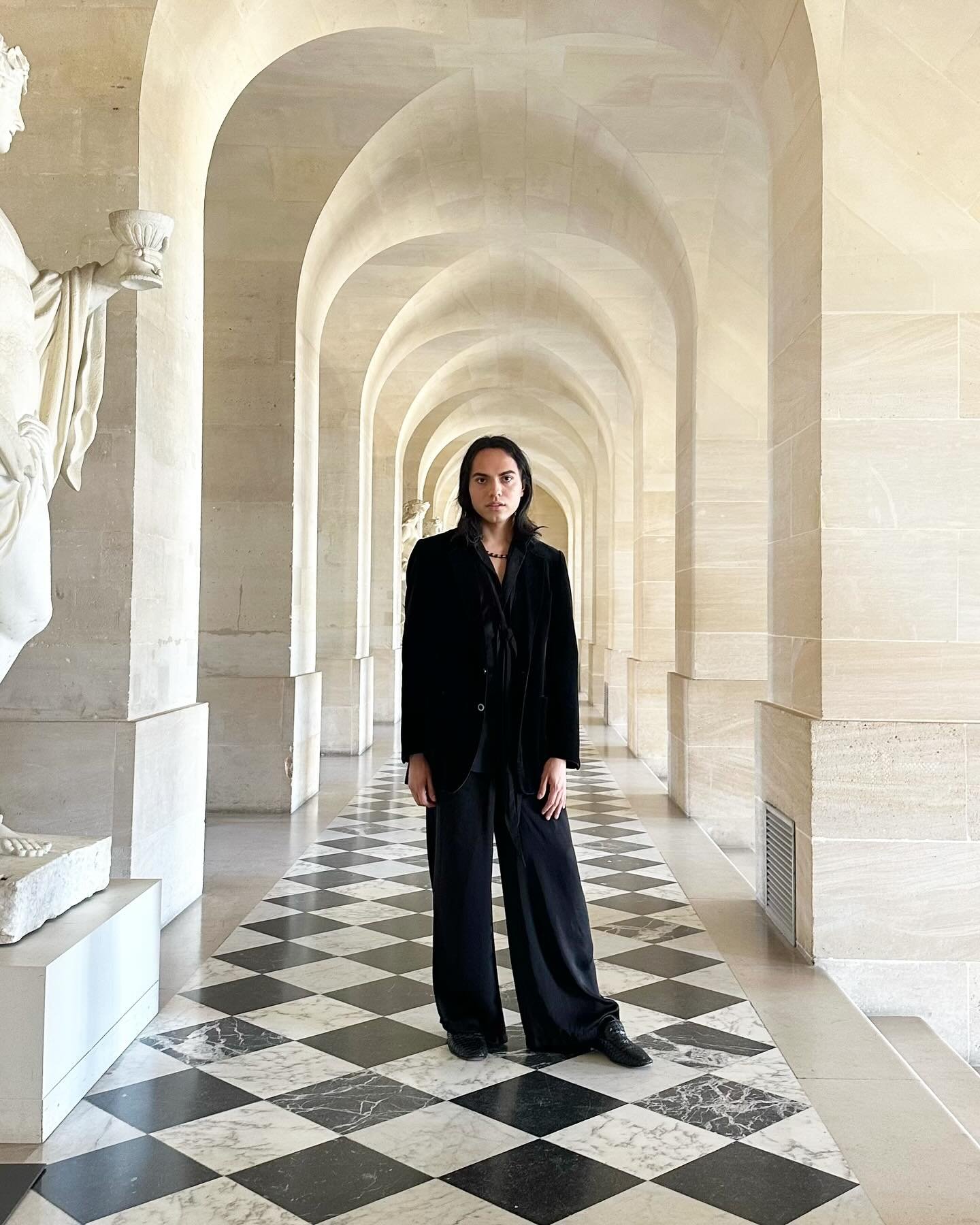 Walking through the endless arches of Versailles, where history lingers and shadows stretch forever. There&rsquo;s something hauntingly beautiful about how the light slips through the cracks&mdash;surprising how minimal it feels amidst all the grande
