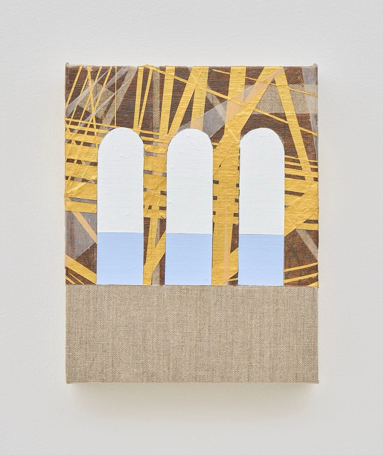 &ldquo;The Sky Smiles Like Ettore Spalletti&rdquo; (2025), debuting this week @tokyogendai with @kotaro_nukaga in Japan and now on view @artsy.

First glimpses of the work: arches as passages, gold, linen, and sky shifting with light.
Swipe to see it