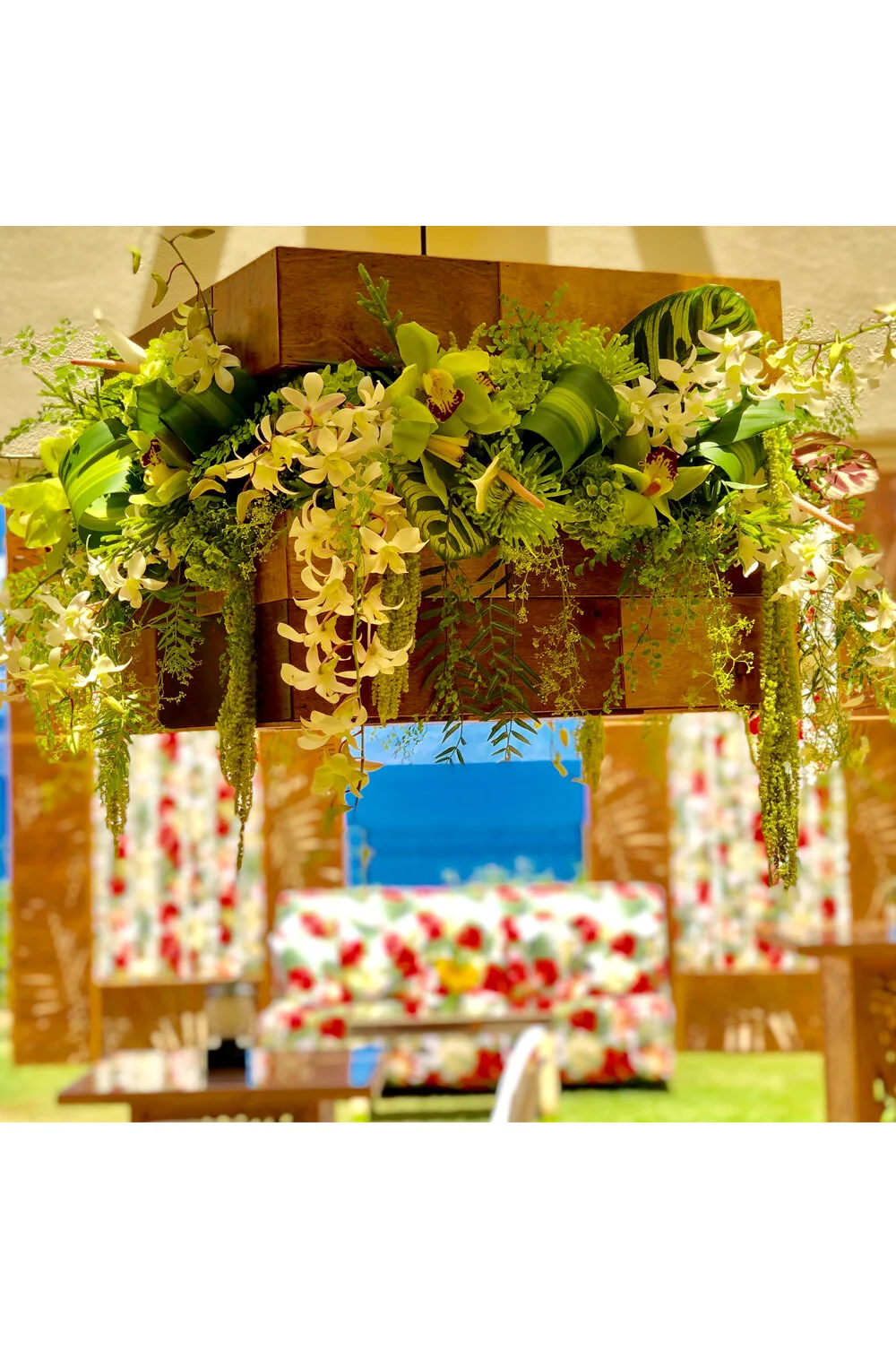 Wooden-Rustic-Ranel-Floral-Chandelier.jpg