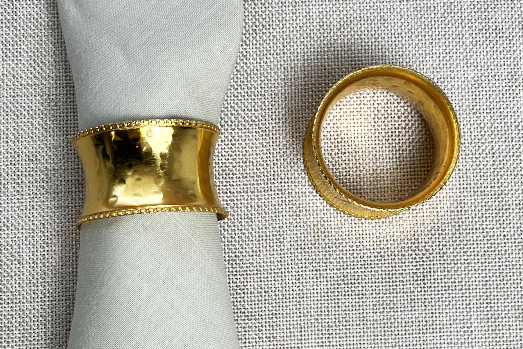 Single Band Hammered Napkin Ring - Gold