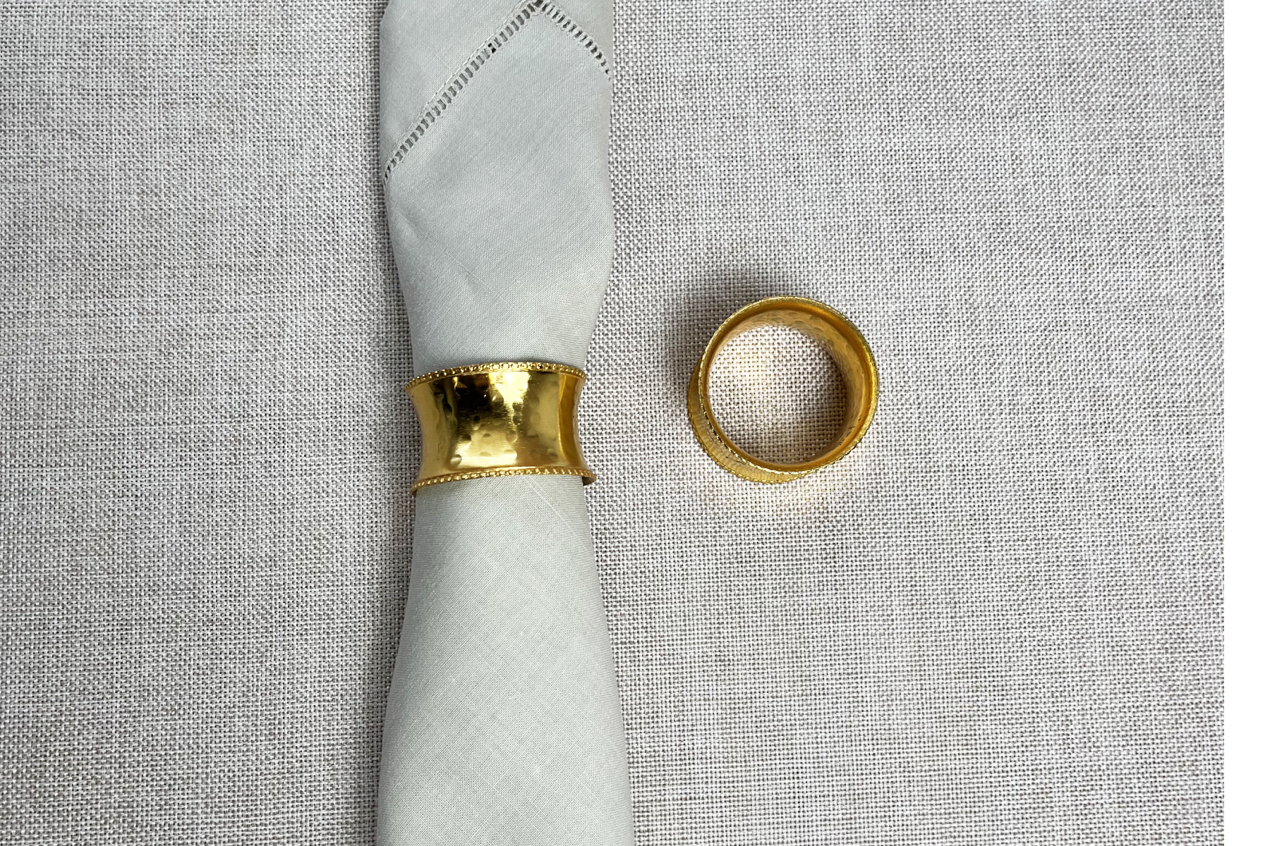 Single Band Hammered - Gold Listing 2.png