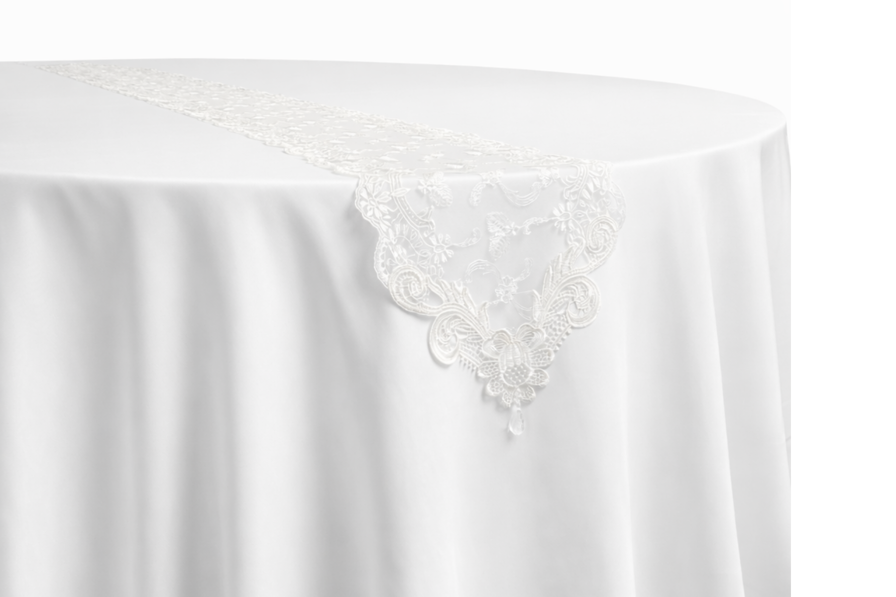 Heirloom Lace Runner WE 02 Listing 1.png