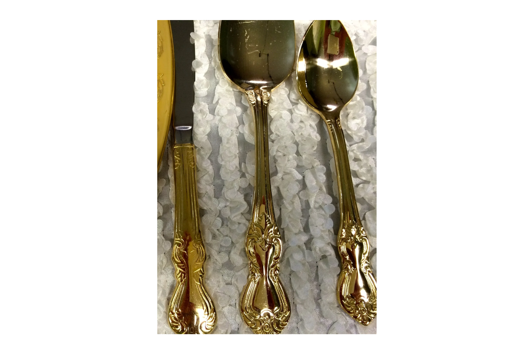 Gold Flatware - 8-piece set