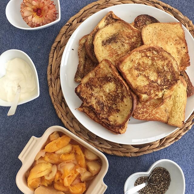 Father&rsquo;s Day breakfast was a real treat. We made brioche French toast (the Roux way) and a peach and orange compote which was dreamy. We piled it all together with creme fraiche, maple syrup and hemp seeds. Yes it was a good start to a good day