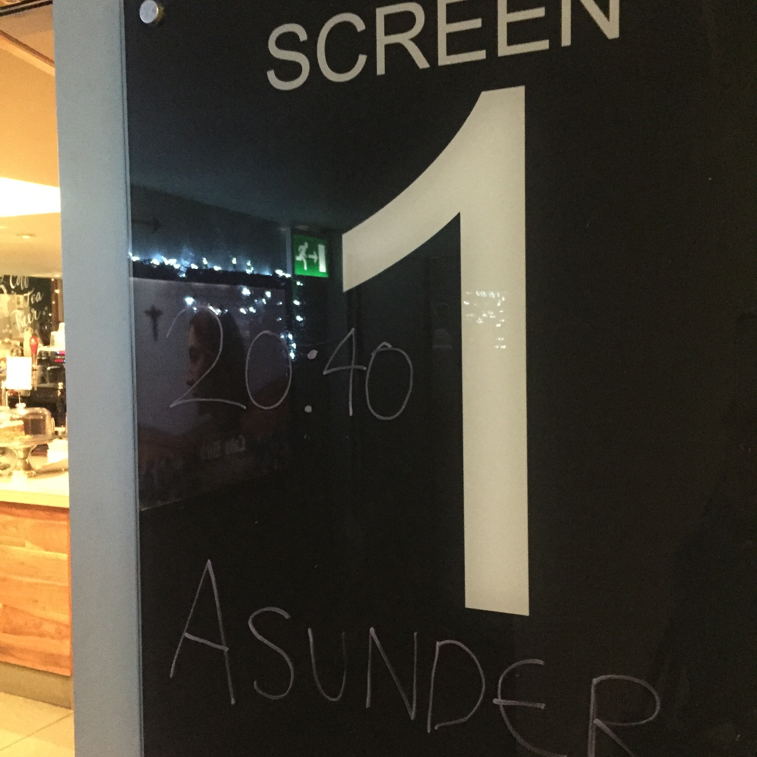 13-Dukes_Komedia.jpg
