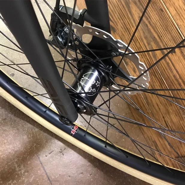 Onyx Racing Products custom hub with Velocity Blunt SS rim