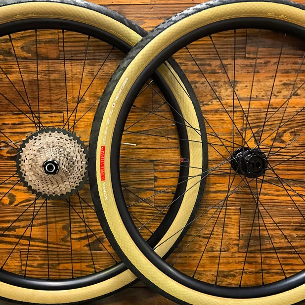 Onyx Racing Products hubs with Velocity Blunt SS rims