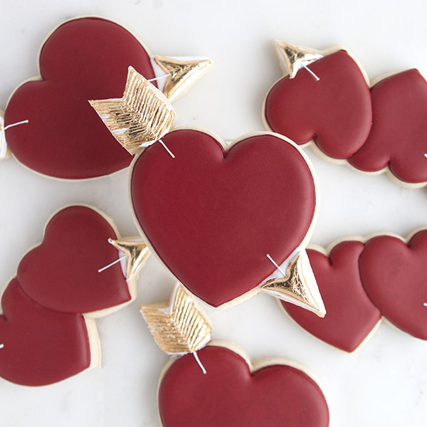 Arrow Heart Cookie Cutter — SUGARBOMBE