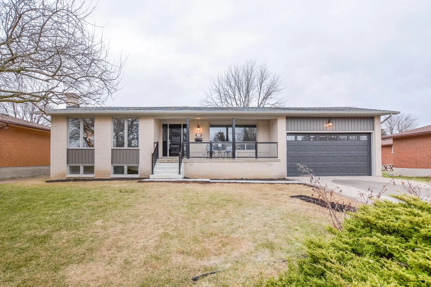 38 Oak St, Guelph