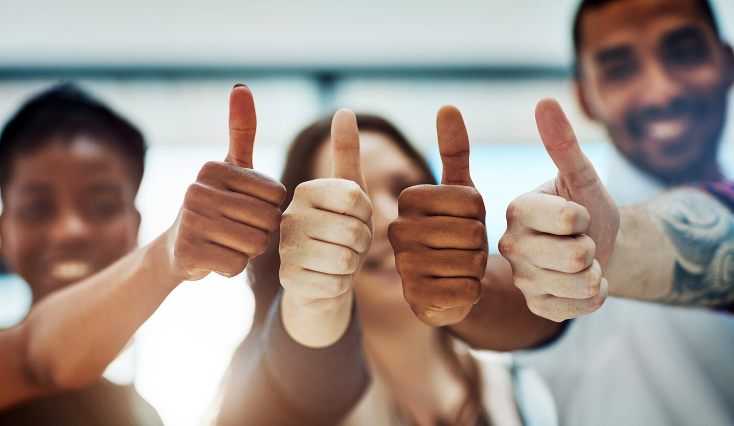Thumbs-up-658494786.jpg