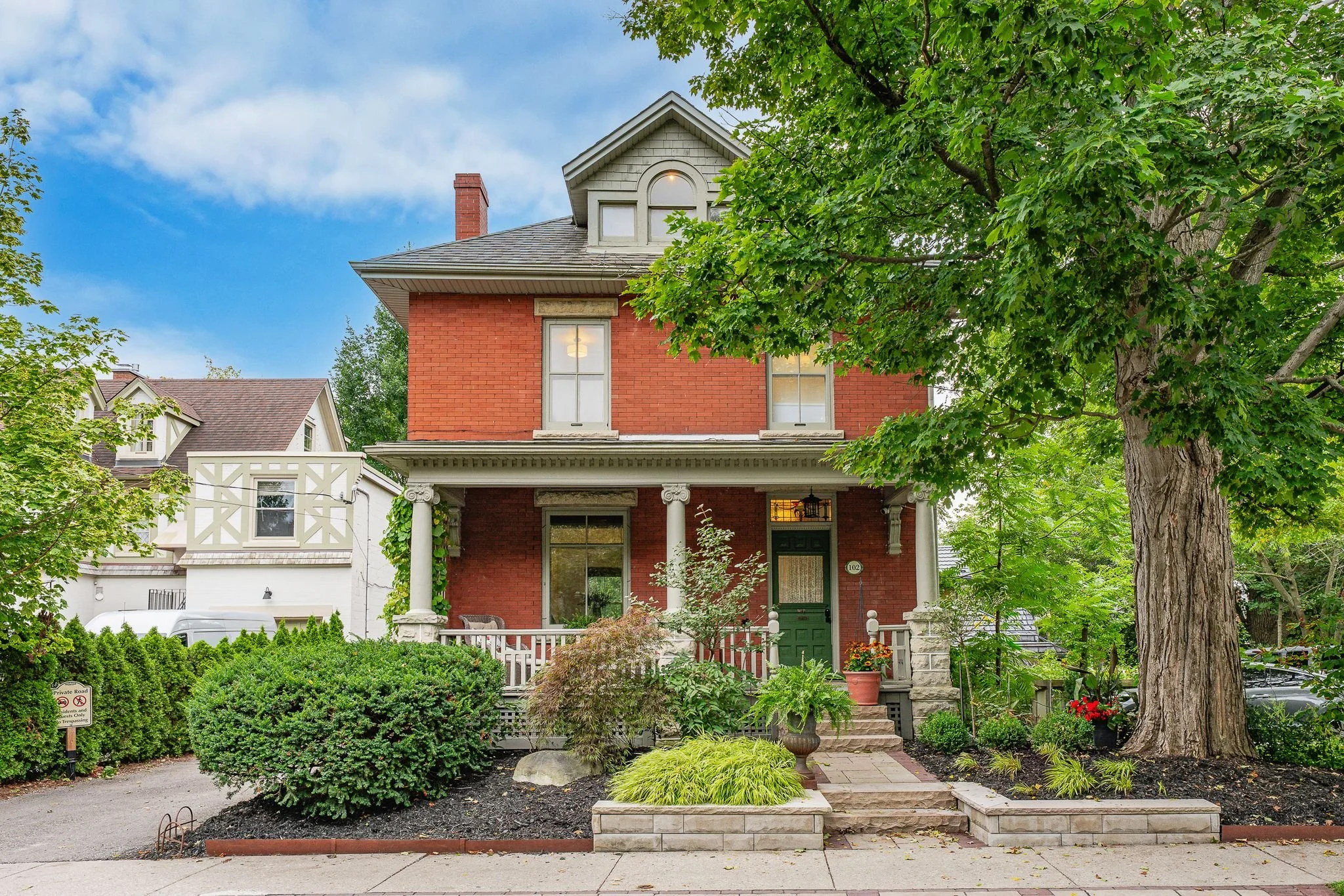 102 Queen St, Guelph