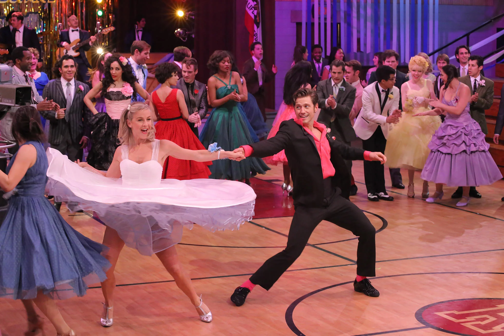 GREASE LIVE!