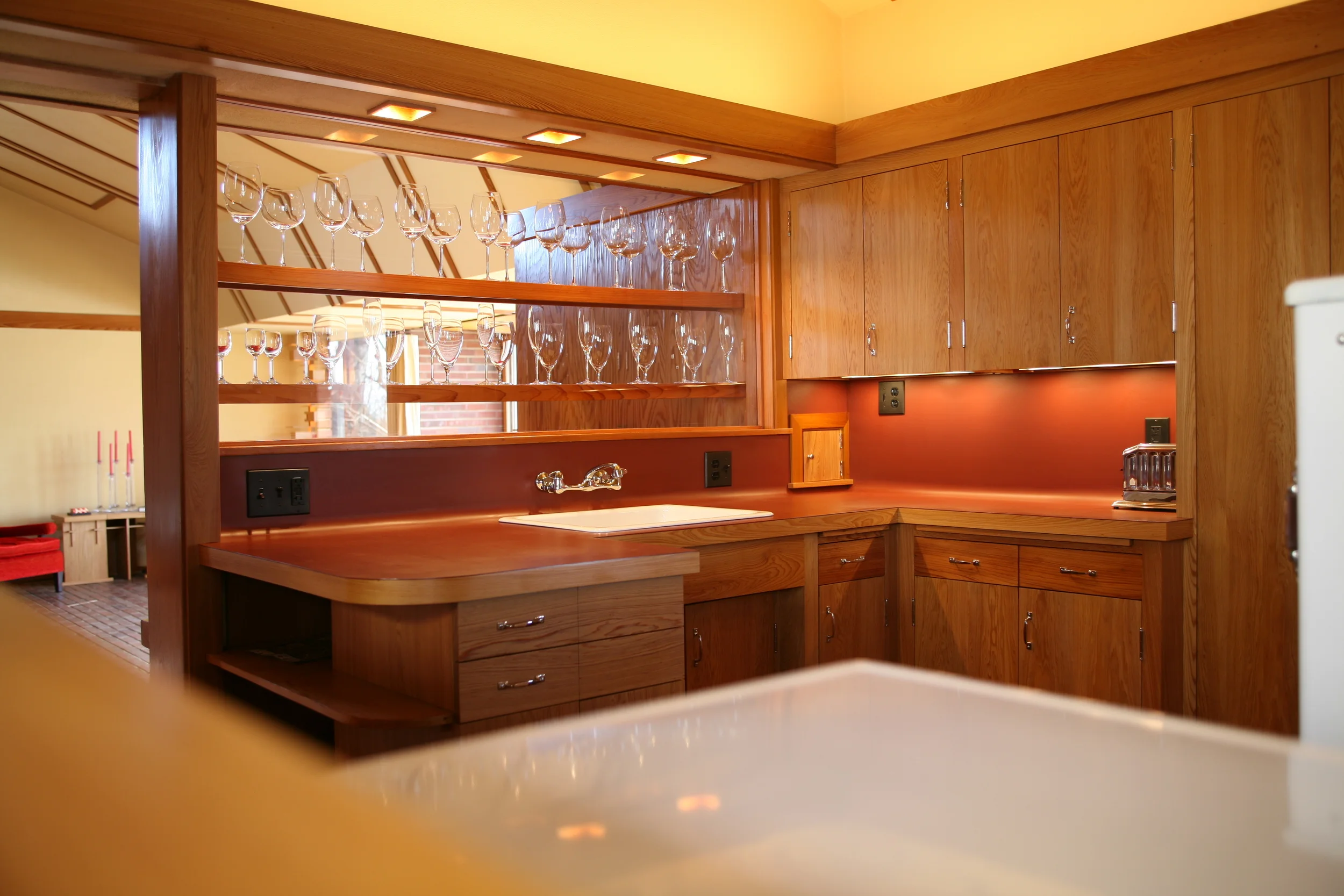 Kitchen1.JPG