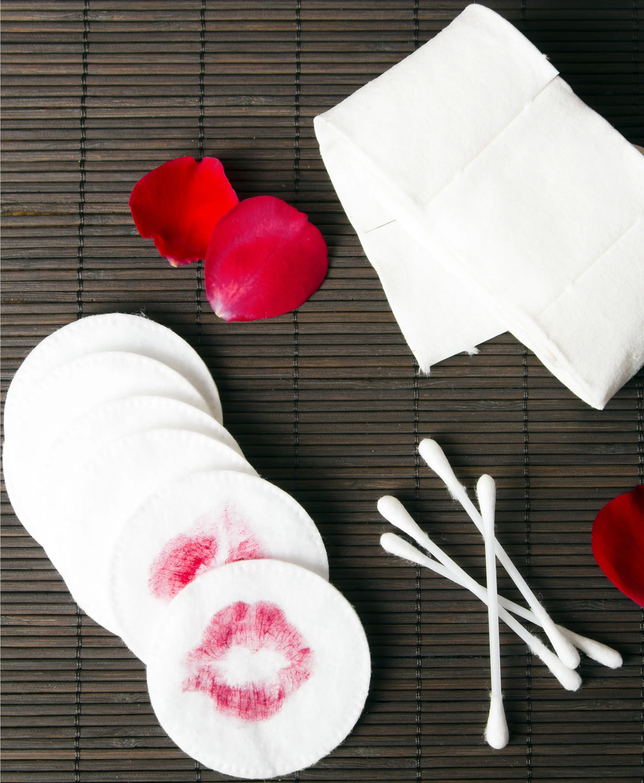 accessories to make up removal