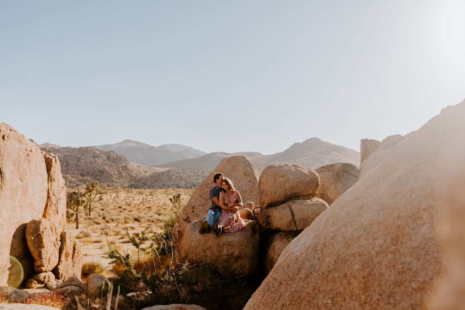 Joshua Tree Engagement Session | Palm Springs Wedding Photographer | Los Angeles Wedding Photographer | Tida Svy | www.tidasvy.com