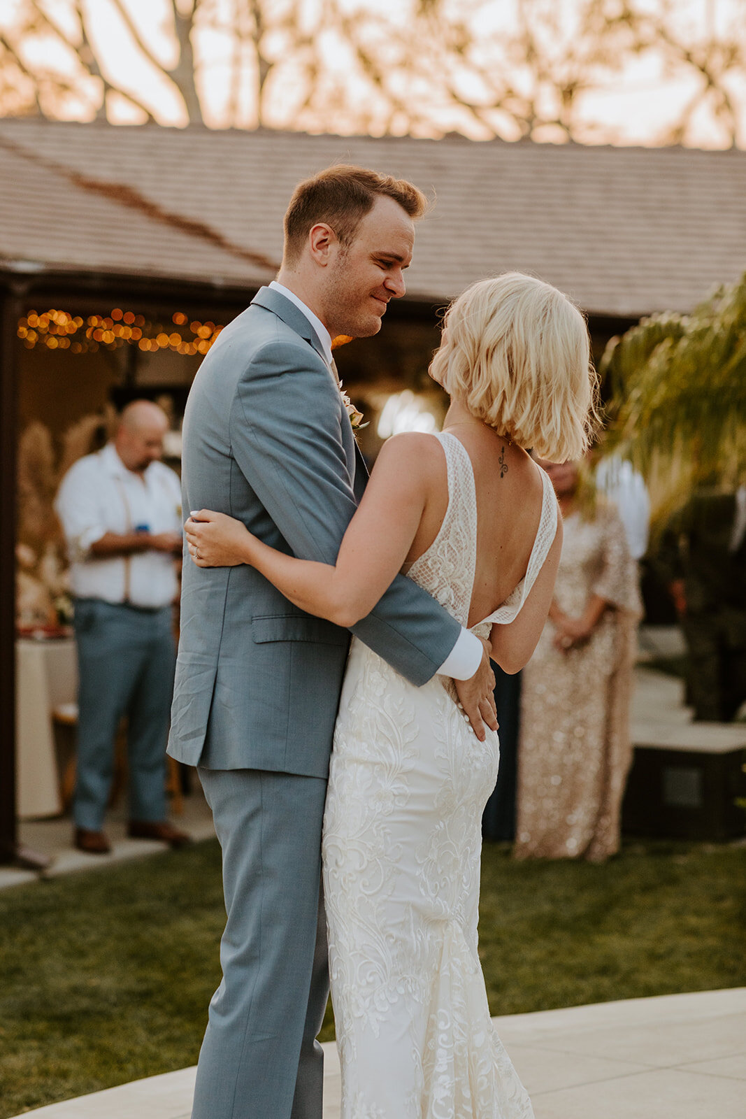 Rancho Palos Verdes California Intimate Backyard Wedding — Tida Svy