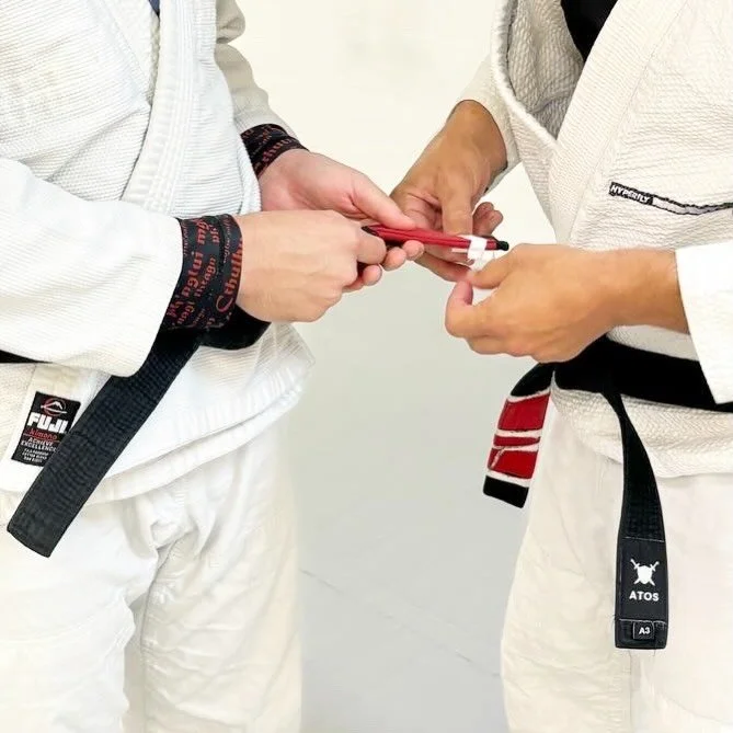 This SATURDAY! Don&rsquo;t forget we have a special belt promotion ceremony followed by a potluck holiday party! Wear a WHITE gi for the ceremony! 

If you want to get open mat rolls in, please come early! Training can go from 9-10:30am and then we&r