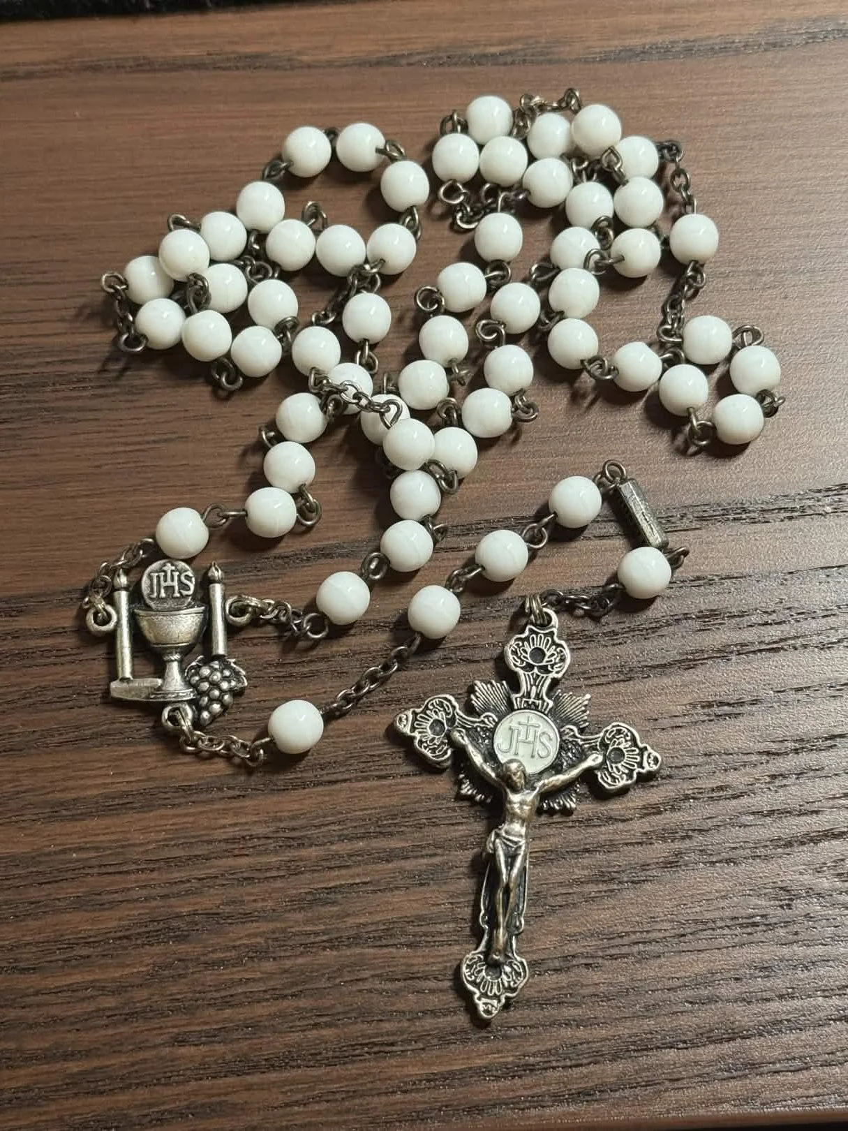 ghirelli-white-bead-rosary.jpg