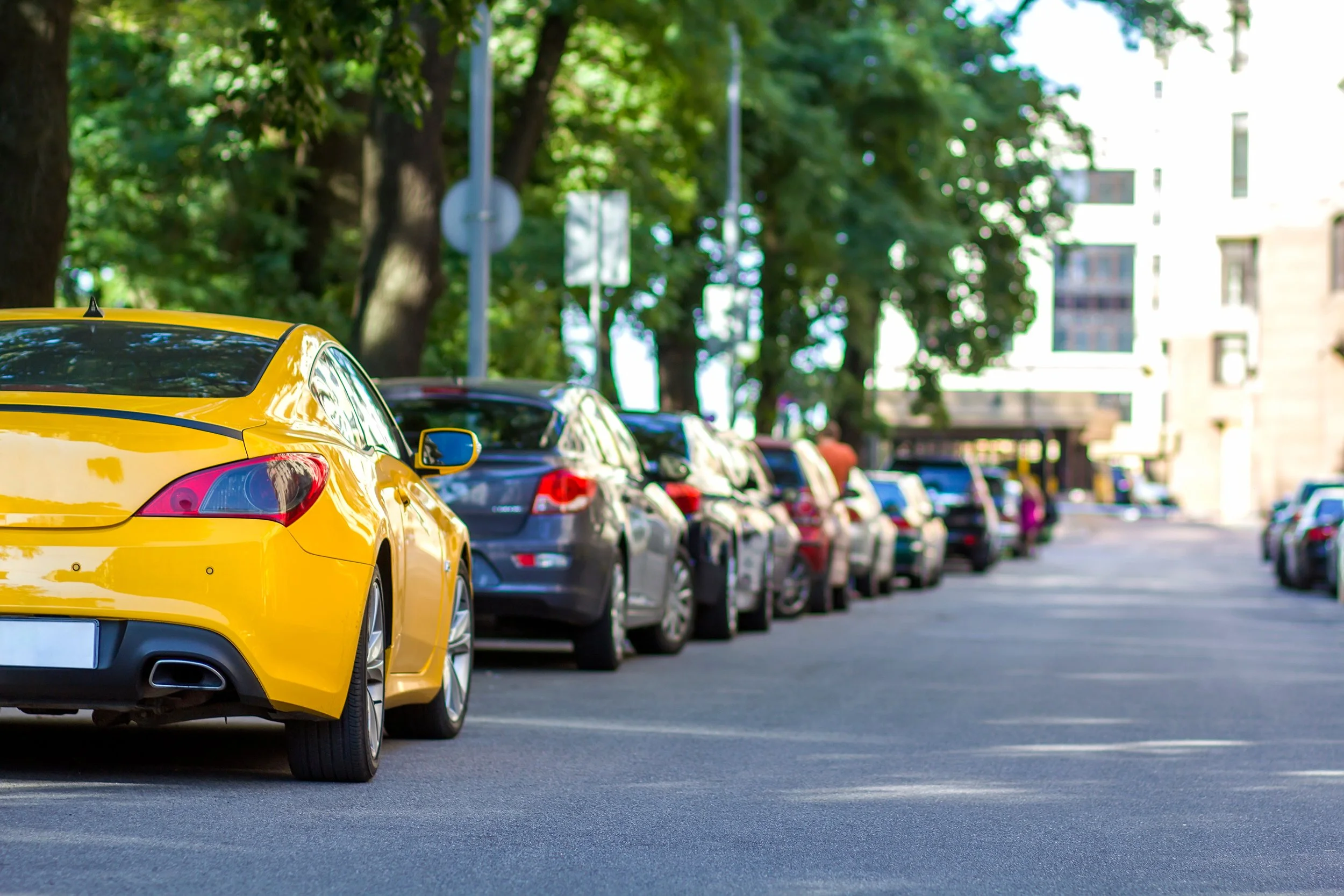 PAID PARKING IN DOWNTOWN 