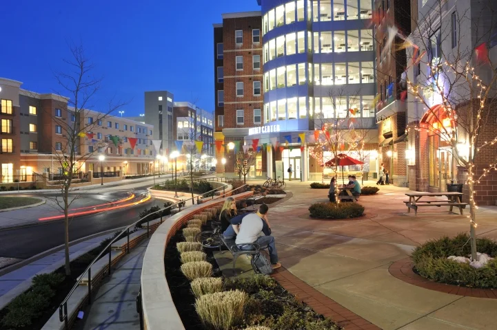 rowanblvd_night.jpg