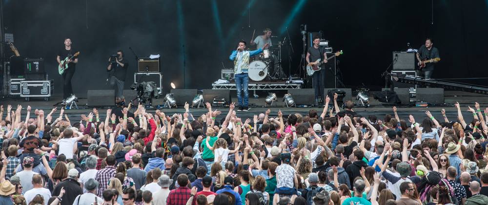 The Lafontaines - Main Stage.&nbsp;Photography by Robert Adam.