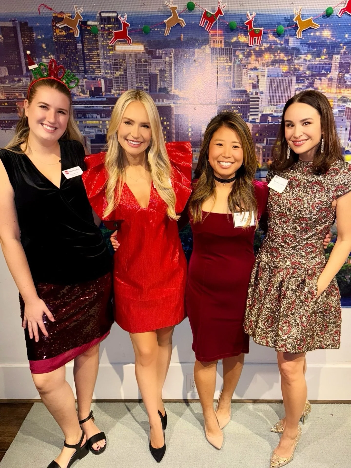 Always a lovely time with friends, colleagues, and our amazing sponsors at the AIA Birmingham Holiday Party🎄 

@aiabirmingham