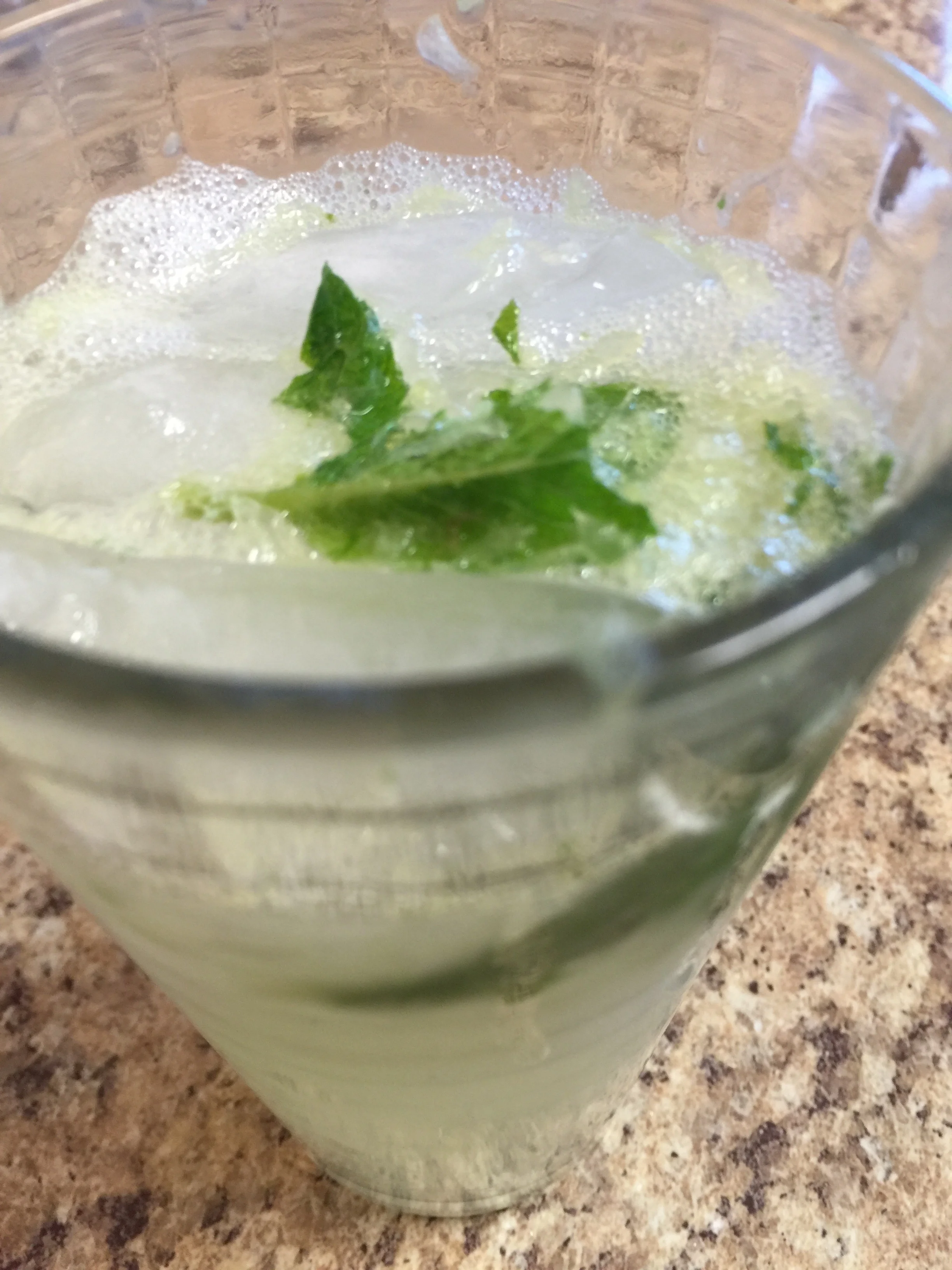 Faux-jitos, like a Mojito but less adult