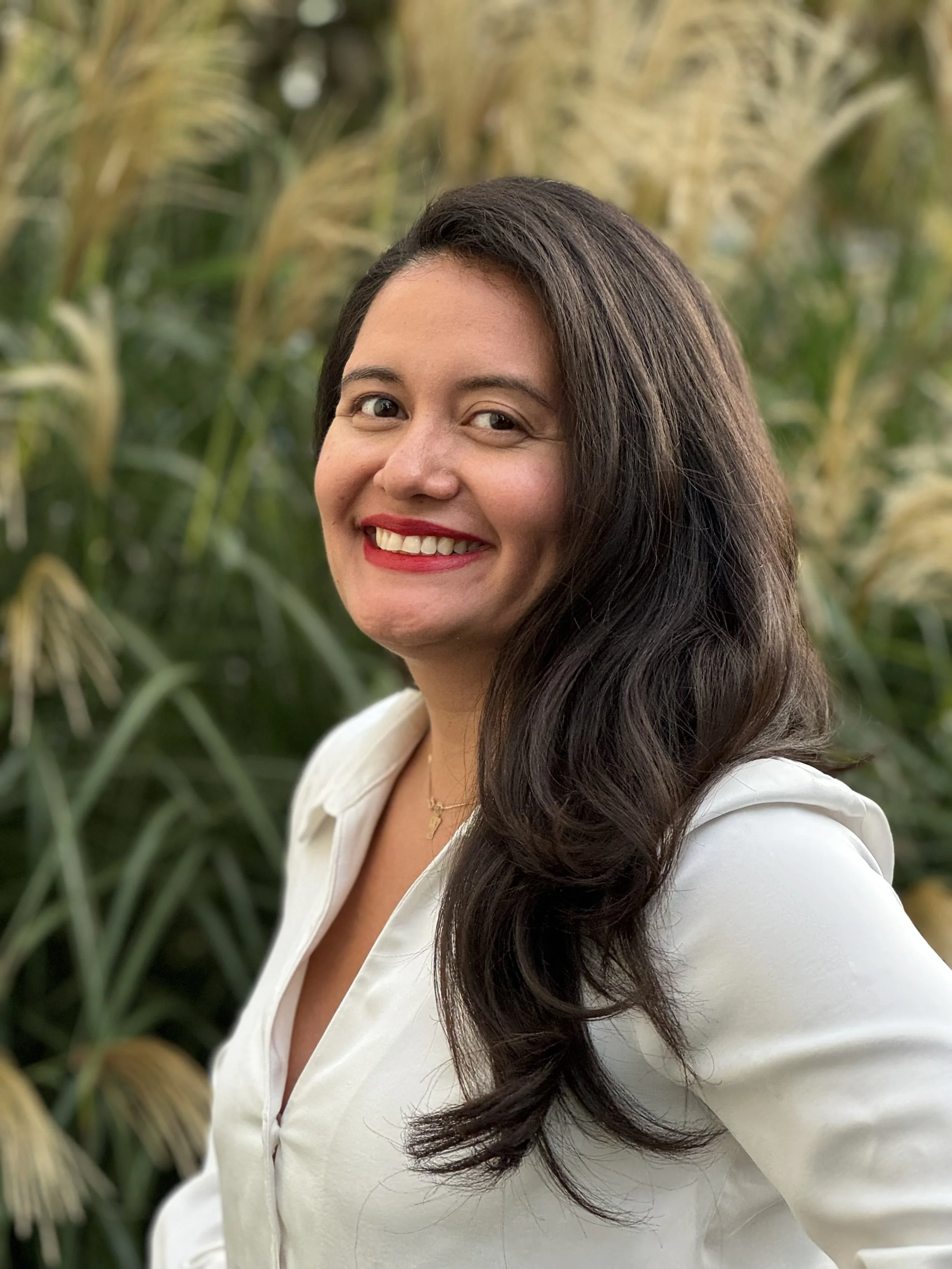 Victoria Buitron, 2026 Literary Arts. Victoria is a writer who hails from Ecuador and resides in Connecticut. Her essays and fiction have
been featured in HuffPost, Southwest Review, The Offing, and more. Her debut memoir-in-essays, A Body
Across Two