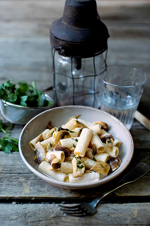 CBRigatoni-Alfredo-with-Beyond-Sausage.jpg