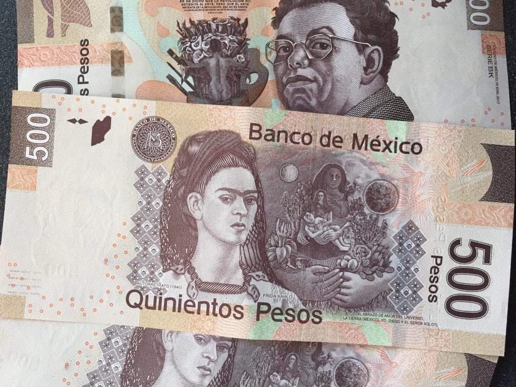 Five hundred pesos is about $25 US Dollars. It can buy 33.33 street tacos.