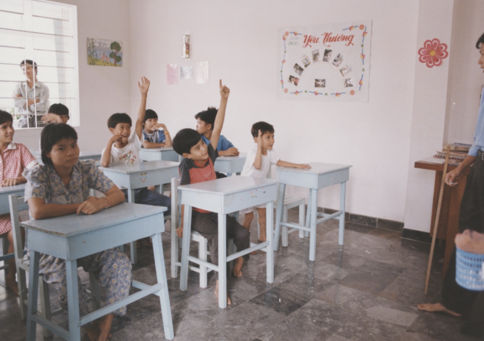 VNAH 1994 Amputees - 34.jpeg
