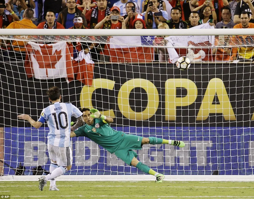 Messi Penalty.jpg