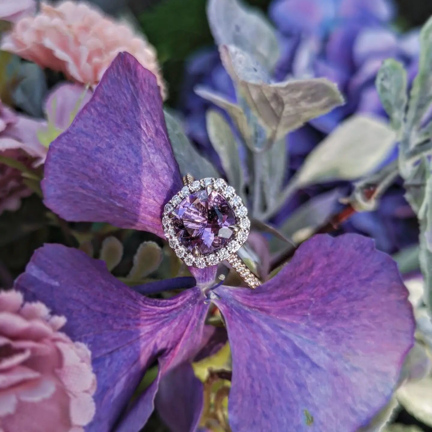 This one is for all the February birthdays coming up... Or, simply if you love Amethyst 💜

Set in 18ct rose and white gold, enhanced with a diamond halo, the violet hues of the Amethyst is absolutely magnetic!

What's your birthstone? 🥳