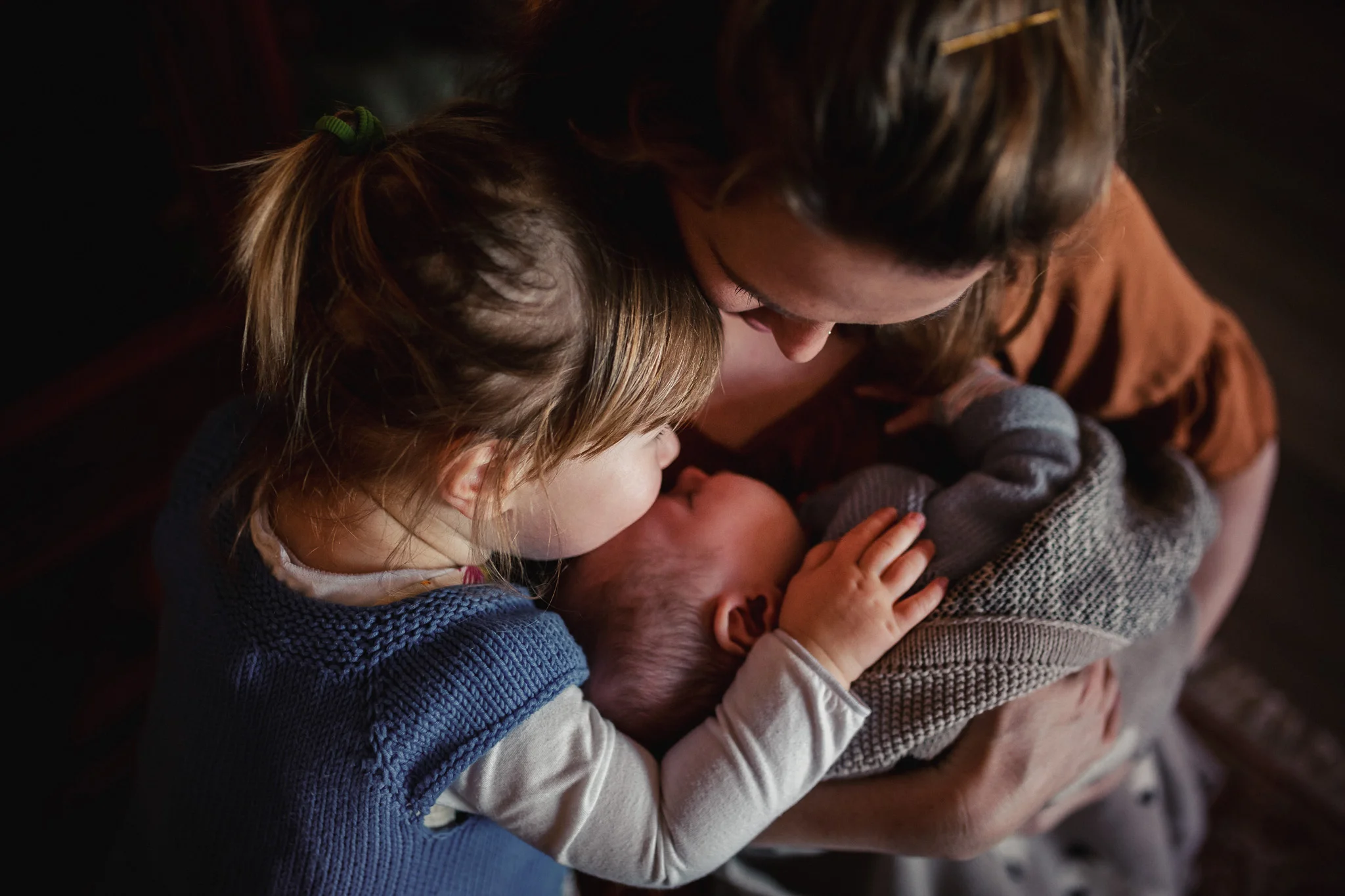 Hamilton Family - in-home newborn session - Albury Wodonga family photography