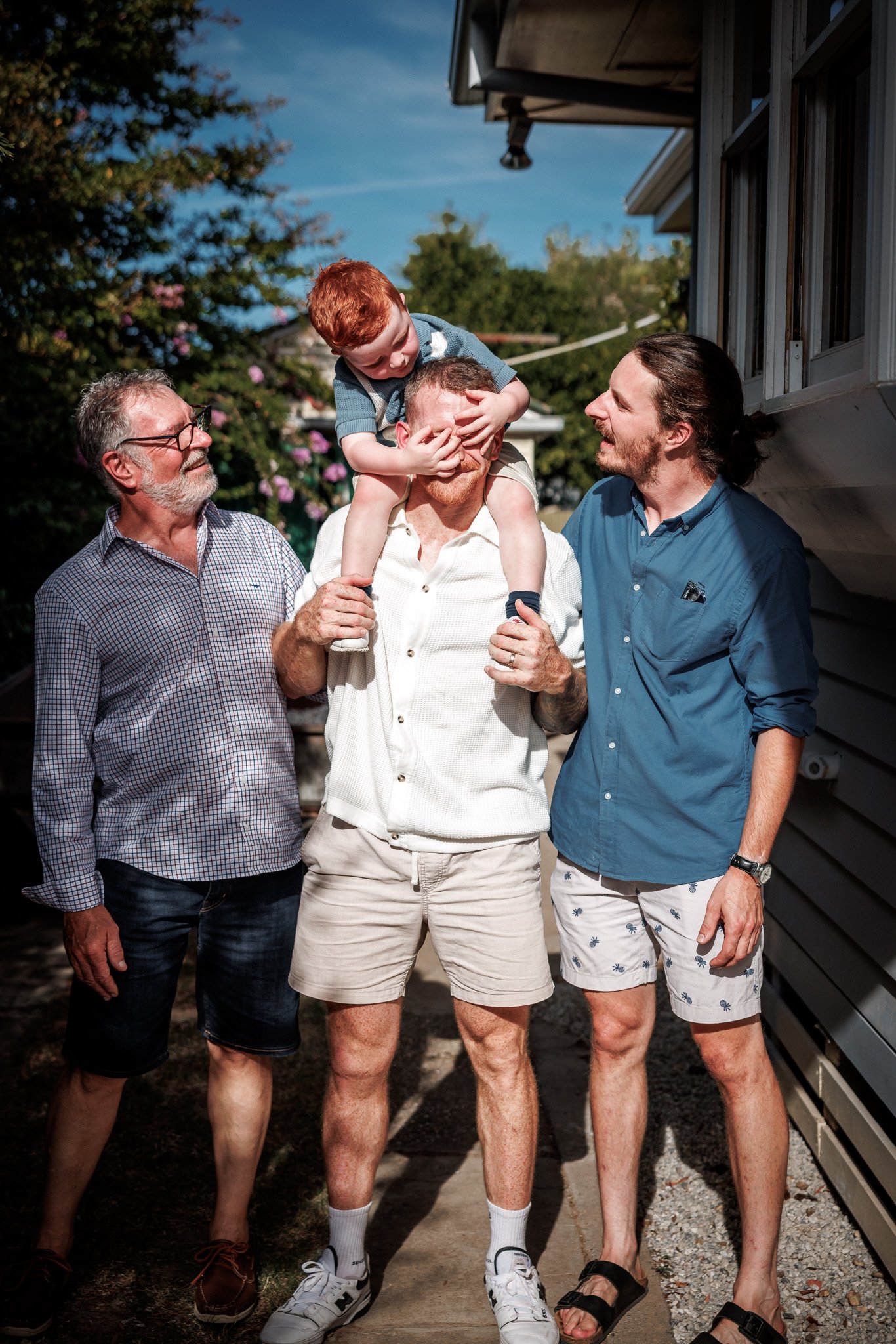 Ultimate Guide: What to Wear for Your Family Photo Session (So You Look Amazing + Feel Comfortable)