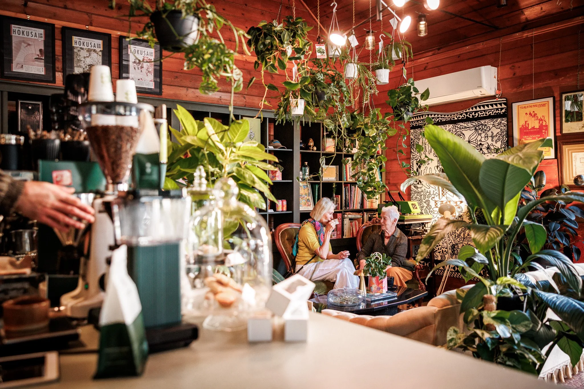 Photo for local businesses? I got you!
I've worked with literally hundreds of local businesses around the region, both individually and in conjunction with large shoots for @seehighcountry @brightandsurrounds @explorebeechworth @explorerutherglen @ex