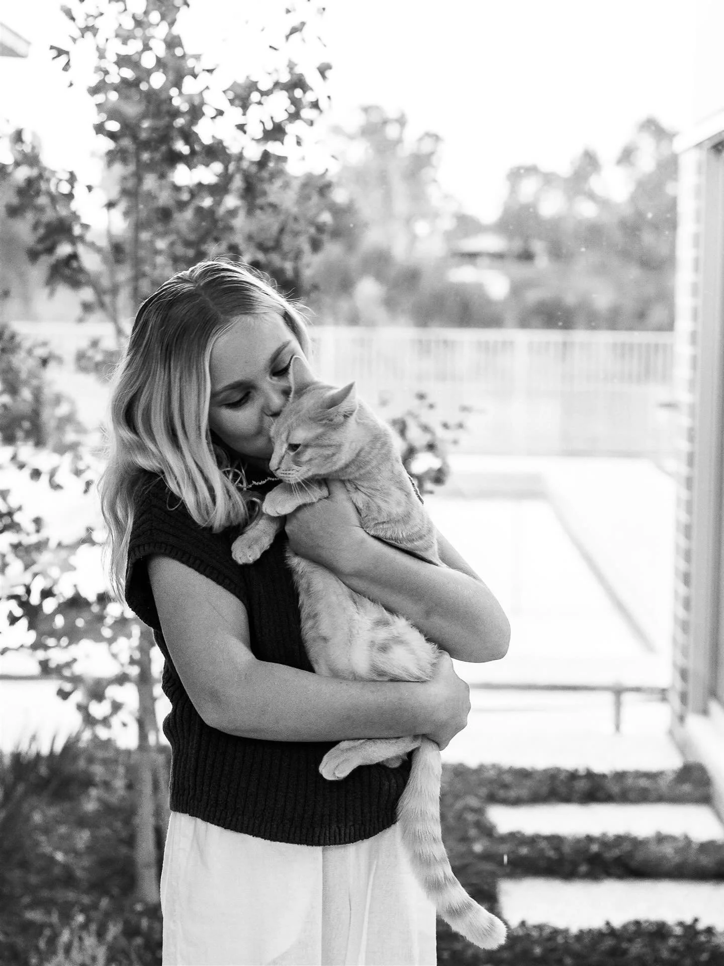 ALL pets are welcome at family sessions!!
I&rsquo;ve photographed horses, cats, dogs, chickens, guinea pigs, cows&hellip; I&rsquo;m missing rabbits, pigs, goats &amp; alpacas from my gallery! What else?
Stay tuned for my family session winter special