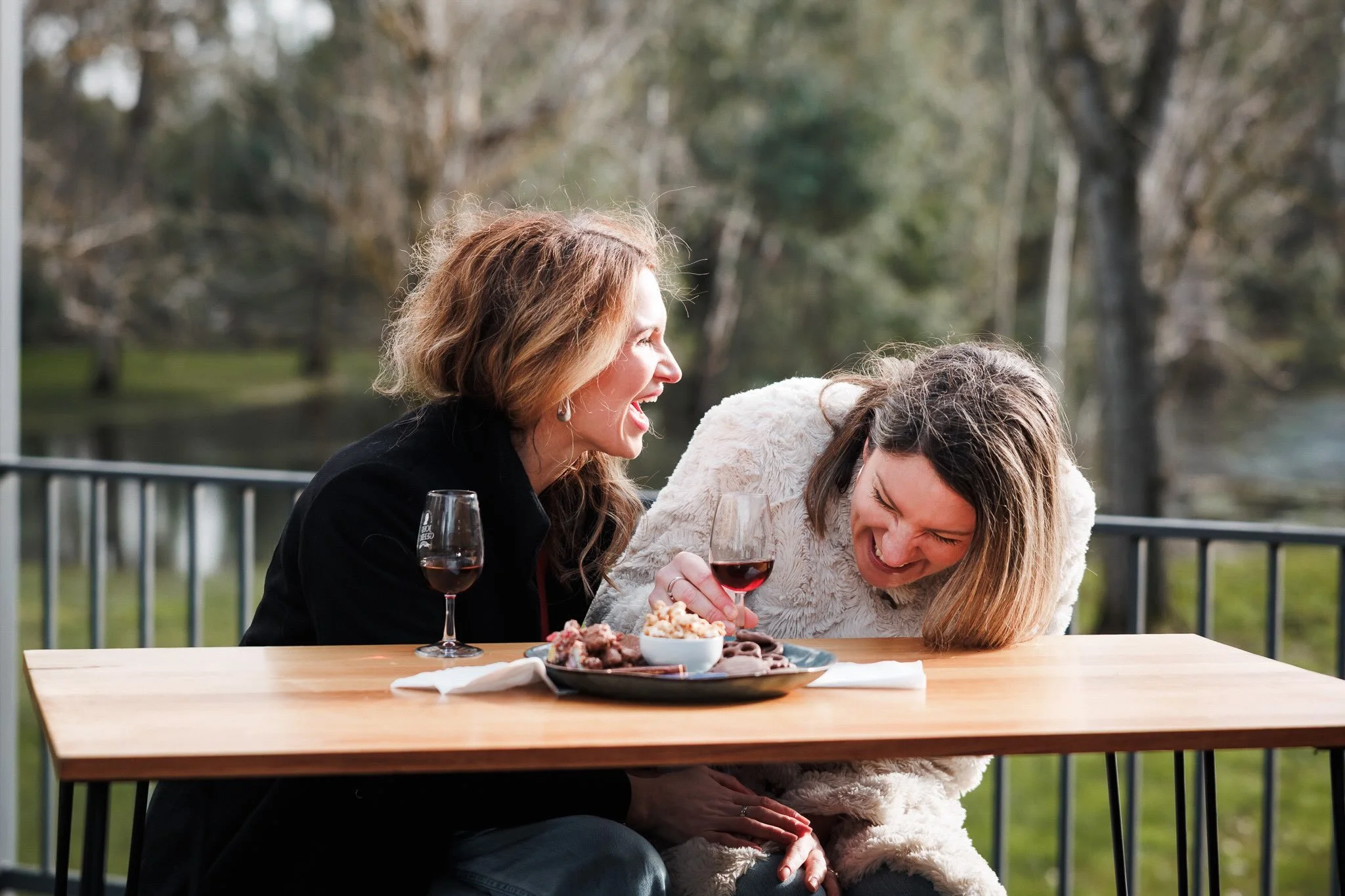 Because a good fortified and chocolate go hand in hand with friends and laughter! @johngehrigwines 

I&rsquo;ve had many a great evening with a bottle of muscat, a good fire and good friends. Who else?!