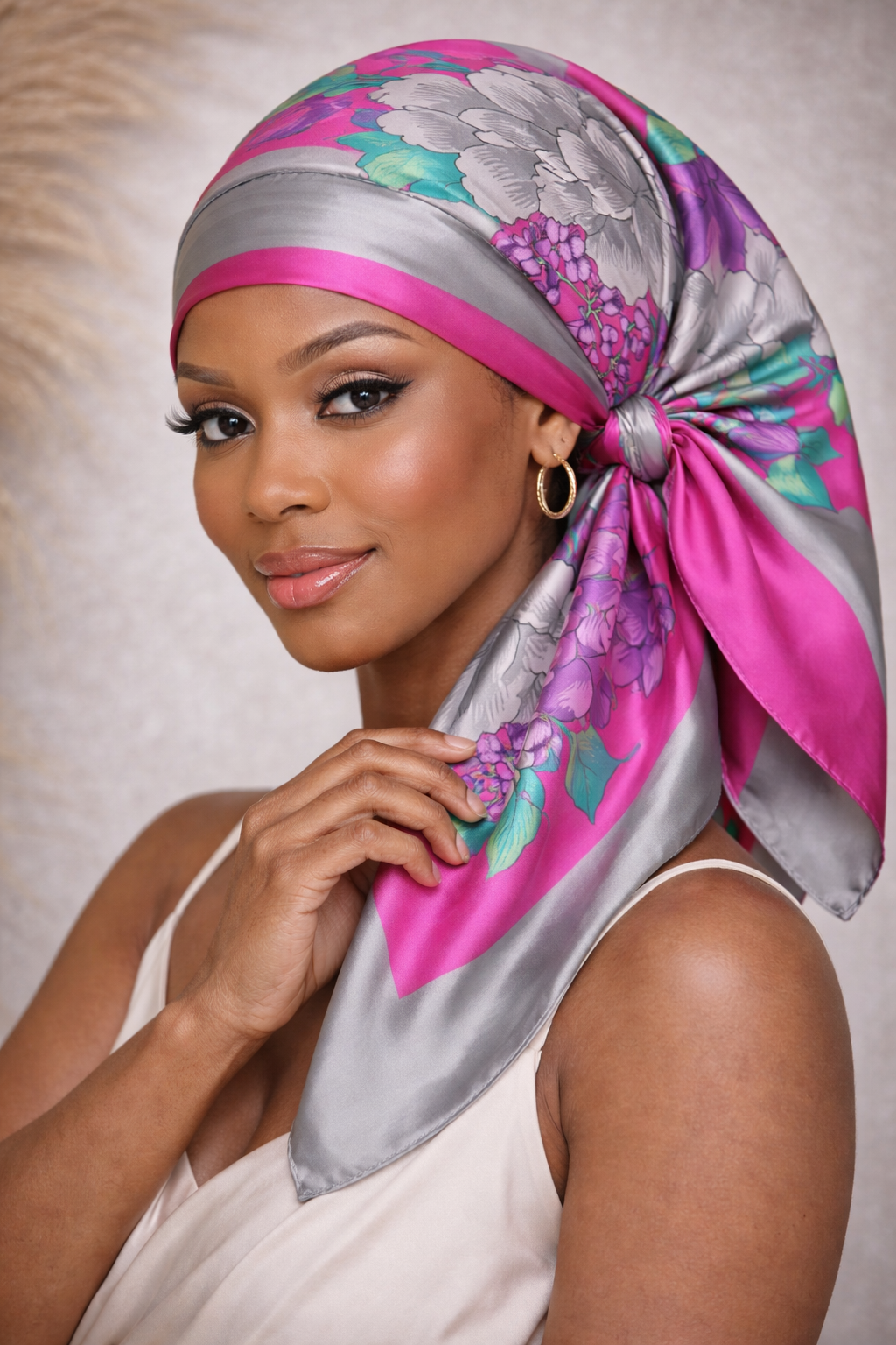 Hawaiian Vacay Gray Scarf Model.png