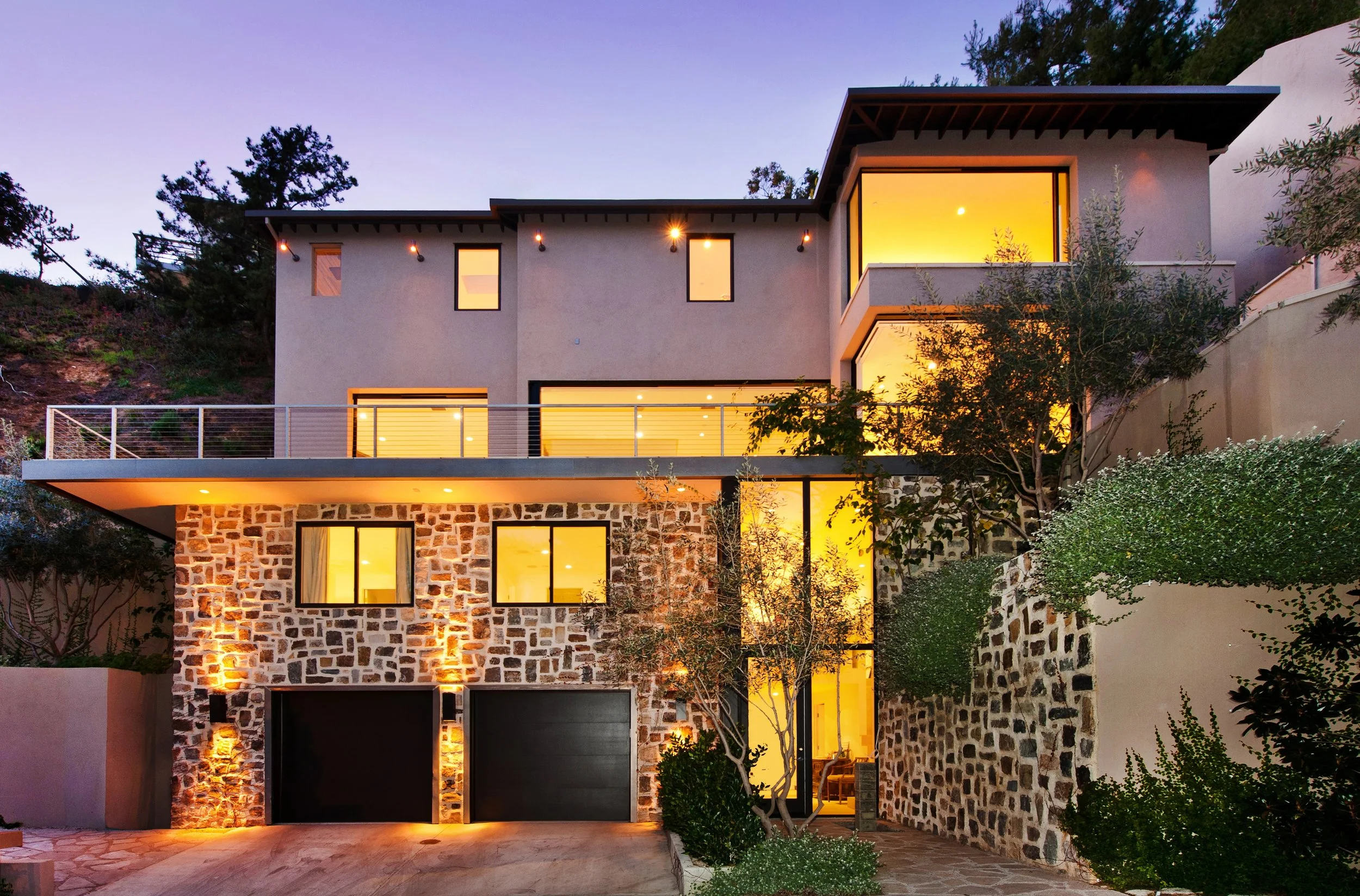 1-6415RodgertonDrive-003-cropped.jpg