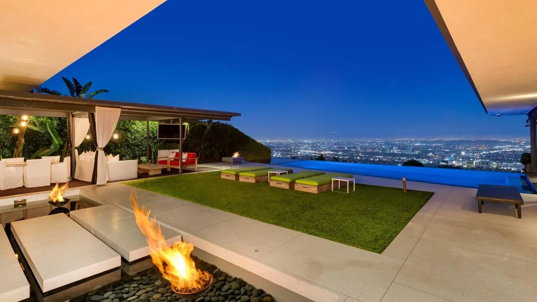 la-fi-hotprop-matthew-perry-bird-streets-house-012.jpg