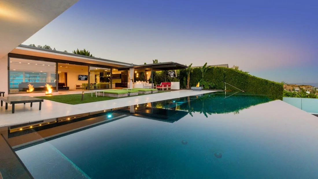 la-fi-hotprop-matthew-perry-bird-streets-house-015.jpg
