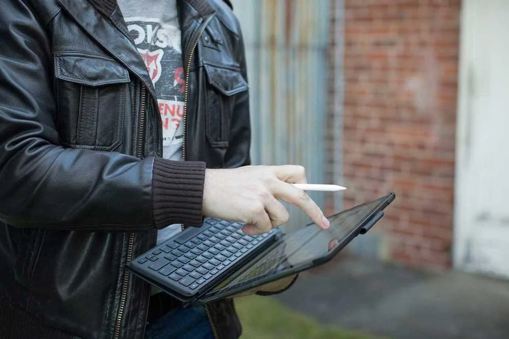 online-is-easy-digital-strategy-training-banner.jpg