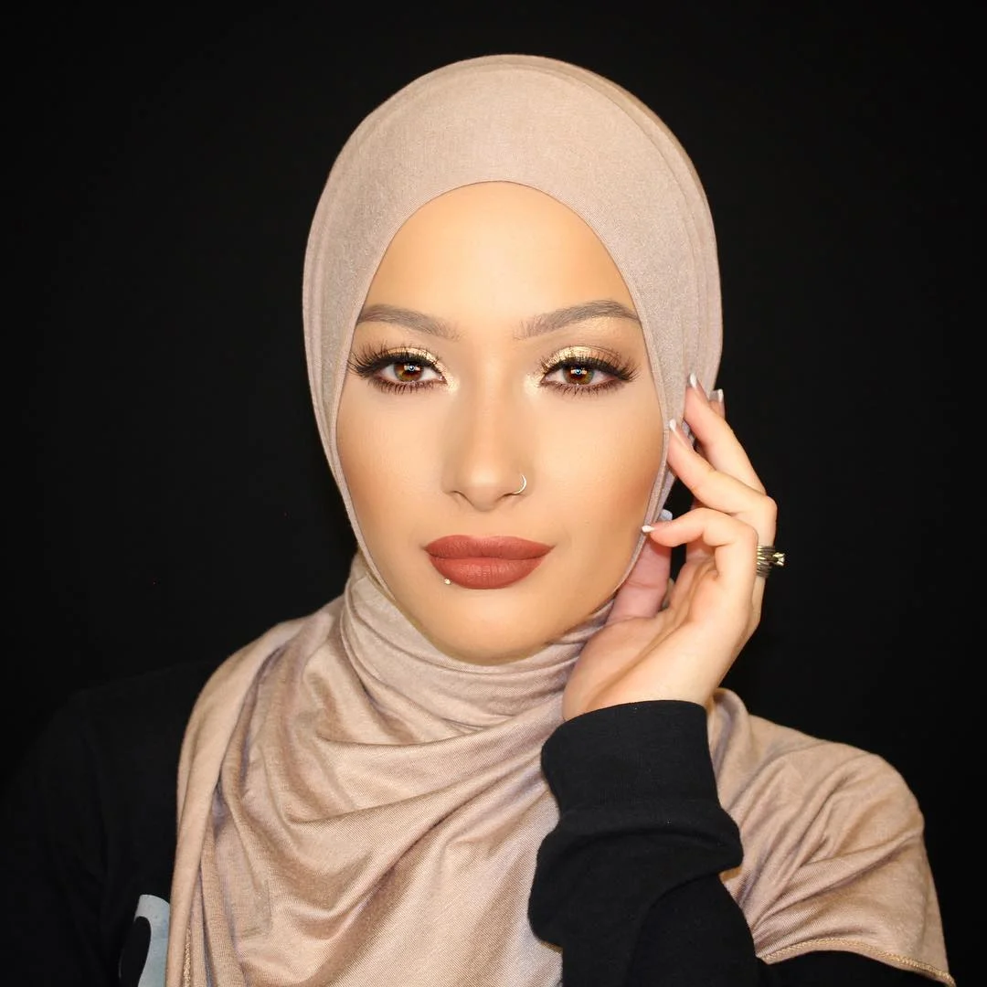 Beauty Blogger Nura Afia Wears a Hijab in CoverGirl's Latest Campaign
