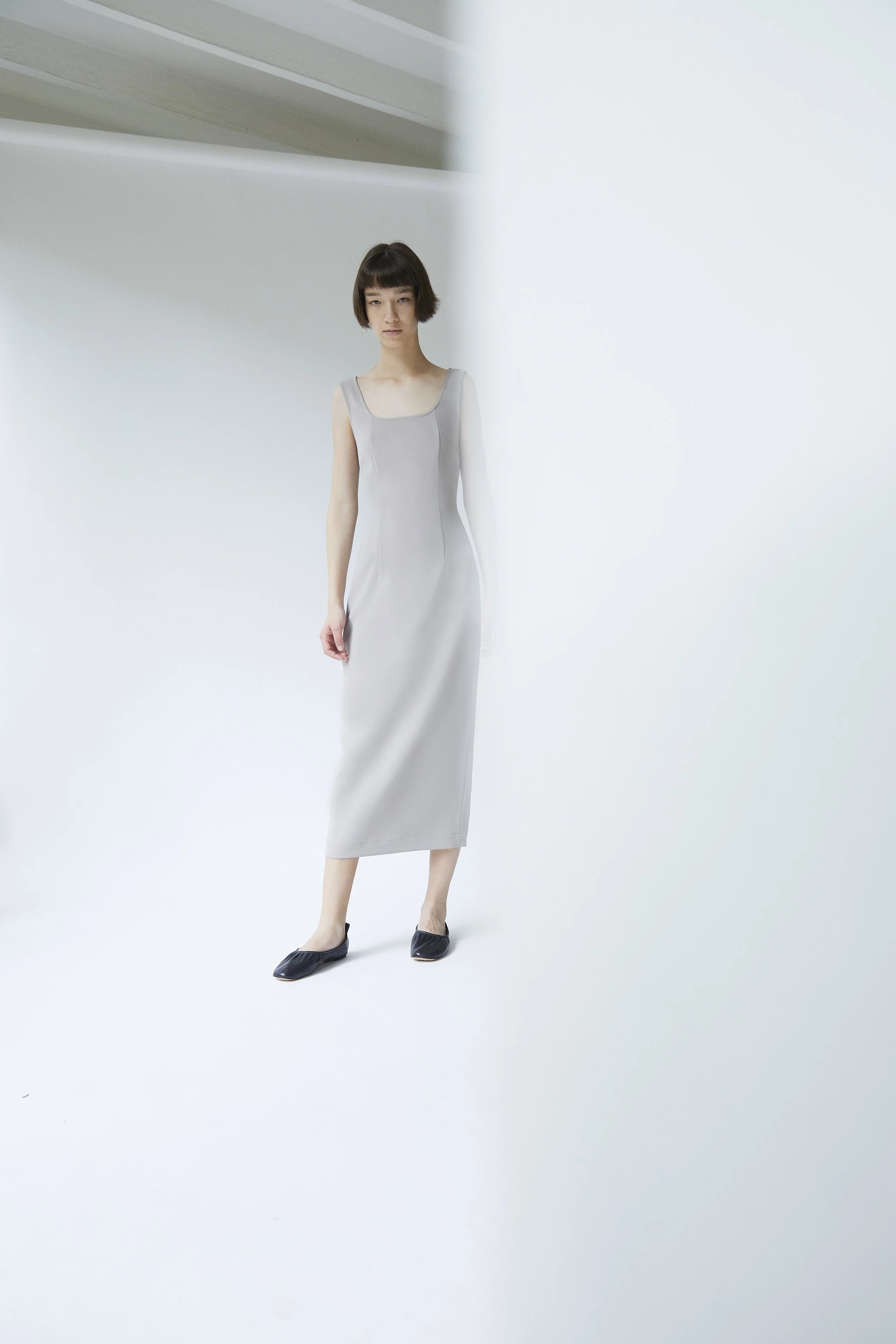 BEACON scoop neck dress in CONCRETE